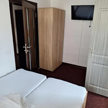 Marisol 2 Guest house *