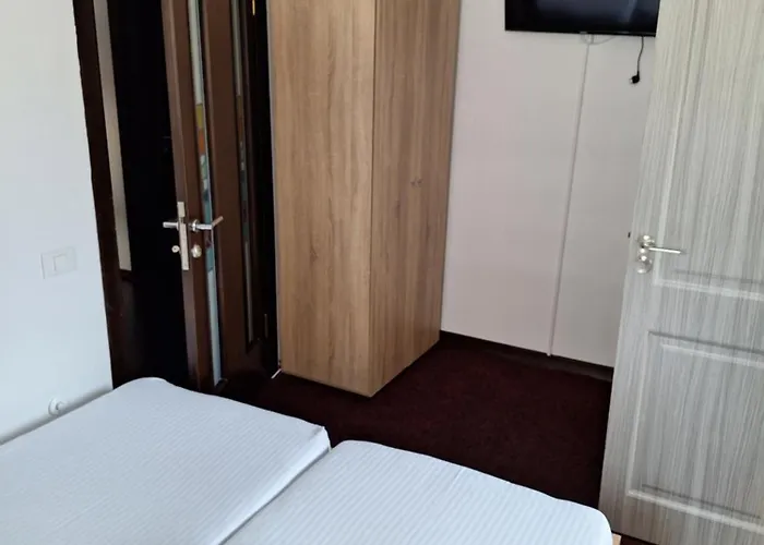 Marisol 2 招待所 *